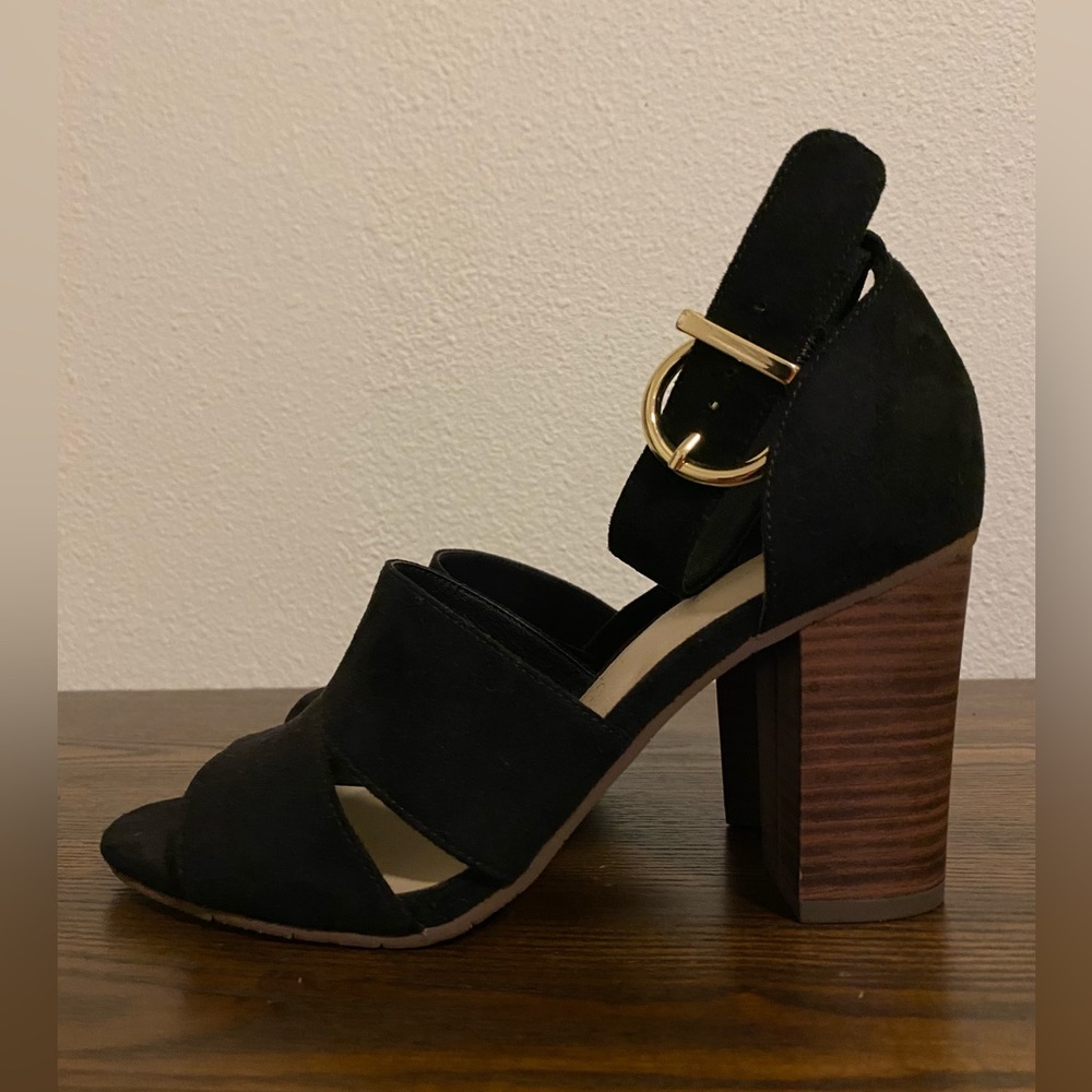 BC Footwear Empowering Sandal in Black